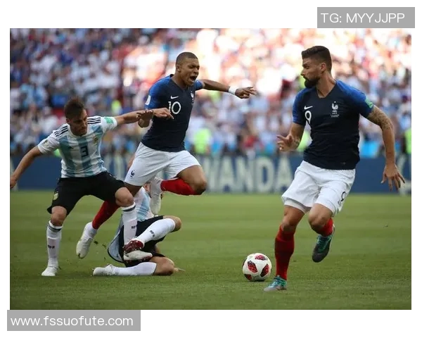 姆巴佩如何凭借速度与技巧重塑现代足球的格局与未来发展