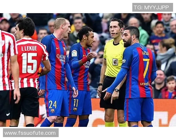 西班牙队足球明星的辉煌历程与未来展望解析