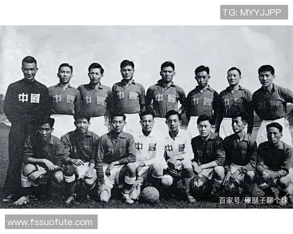 中国足球队球衣设计风格与历史演变的深度解析与视觉欣赏