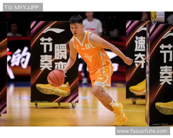 CBA篮球全明星短裤设计理念与潮流趋势解析,助力球迷展现个性风采 CBA篮球全明星短裤设计理念与潮流趋势解析,助力球迷展现个性风采